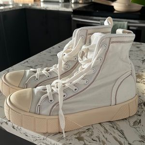 Like new white chunky high tops